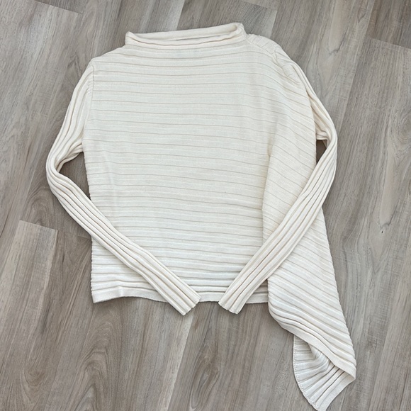 Club Monaco Marisell Asymmetrical Wool Sweater - Picture 3 of 5